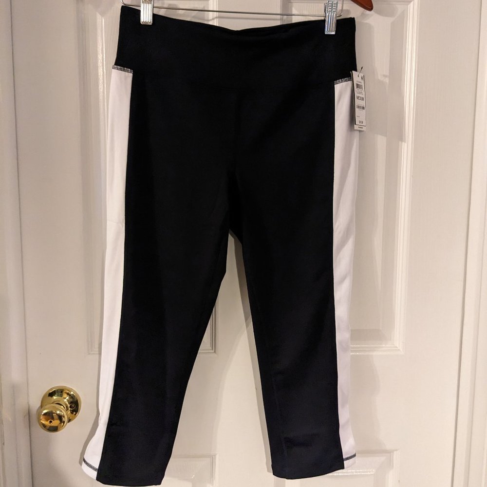 NWT ID Ideology Women's Essential Colorblocked Cropped Leggings, Black/White, M